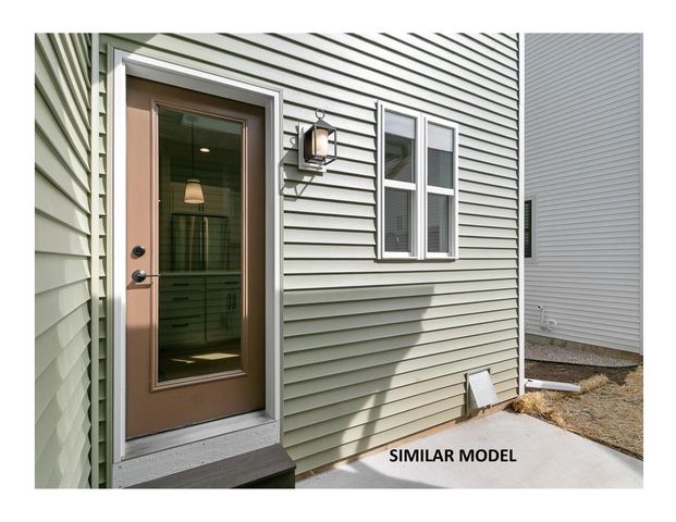 2813 Crinkle Root Drive, Fitchburg, WI 53711