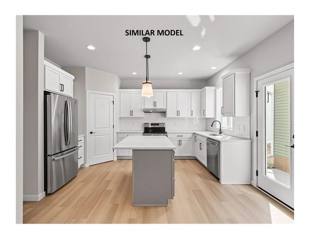 2813 Crinkle Root Drive, Fitchburg, WI 53711