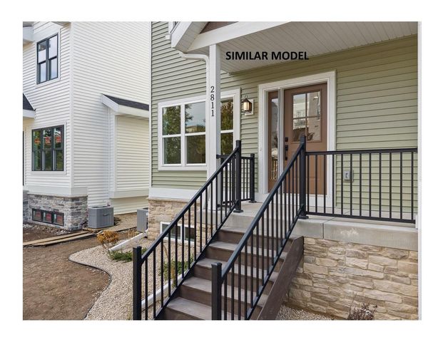 2813 Crinkle Root Drive, Fitchburg, WI 53711