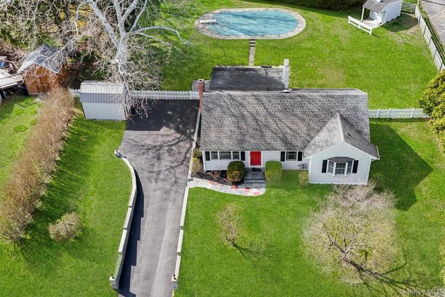 11 Gale Drive, Poughkeepsie, NY 12603