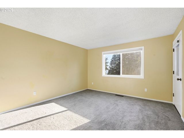 2606 PIMLICO Ter, West Linn, OR 97068