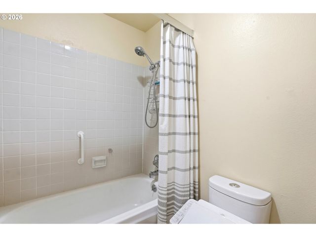 2606 PIMLICO Ter, West Linn, OR 97068