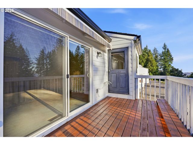 2606 PIMLICO Ter, West Linn, OR 97068