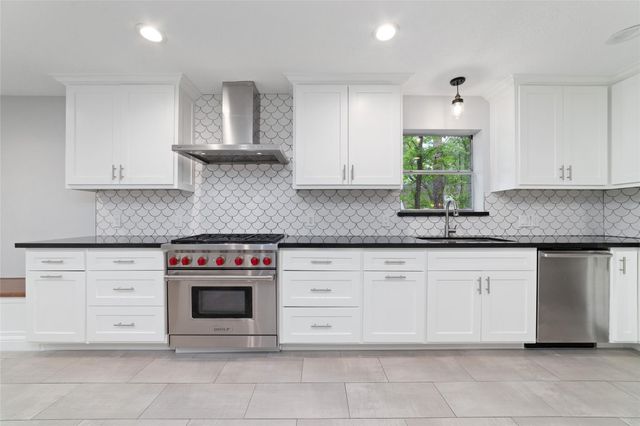 1 Rolling Mill Lane, The Woodlands, TX 77380