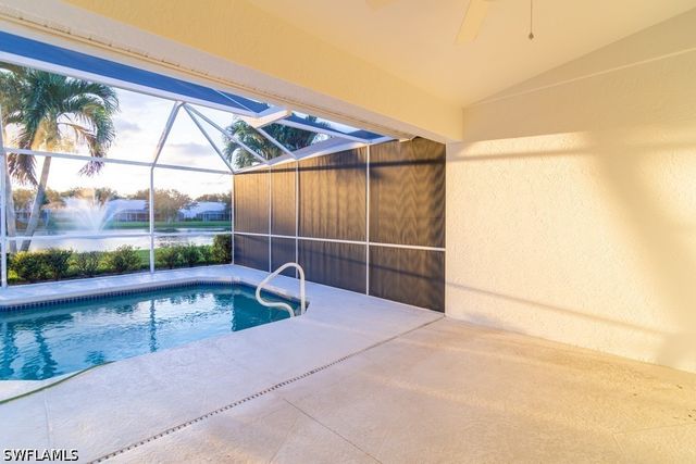 2230 Stacil CIR, Naples, FL 34109