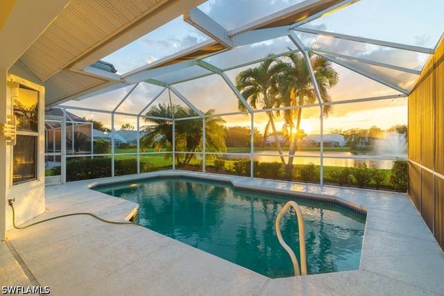 2230 Stacil CIR, Naples, FL 34109