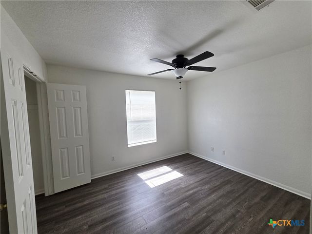 2402 Mikulec Drive, Killeen, TX 76542