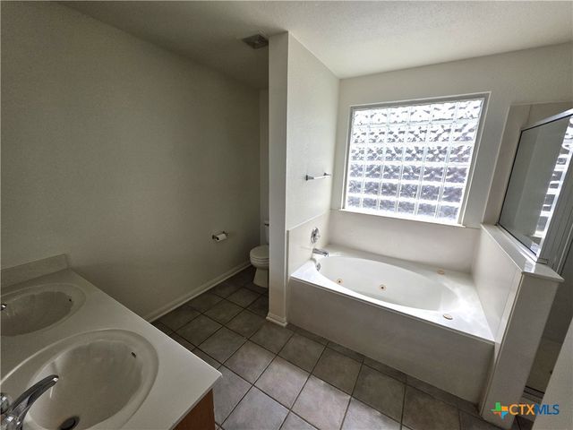 2402 Mikulec Drive, Killeen, TX 76542