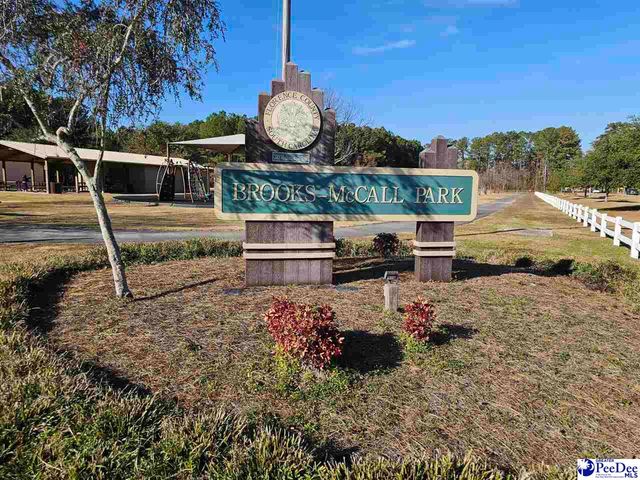 1109 W Haskell Dr, Florence, SC 29501