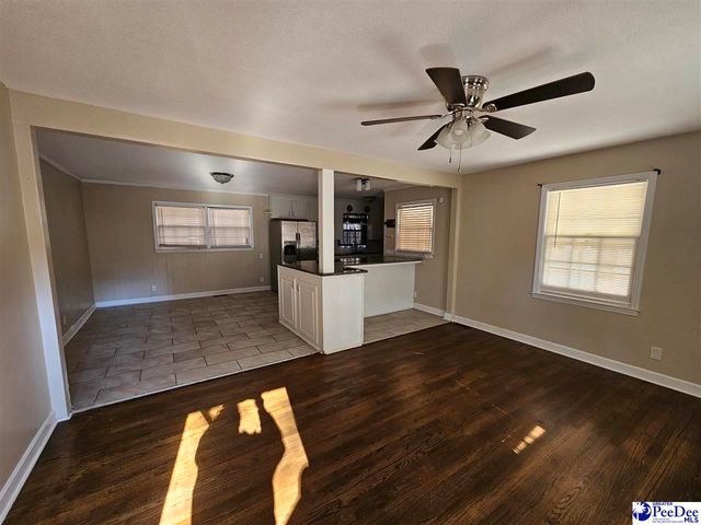 1109 W Haskell Dr, Florence, SC 29501