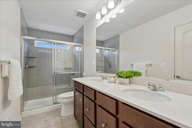 1813 IRIS LN, Hanover, MD 21076