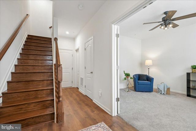 1813 IRIS LN, Hanover, MD 21076