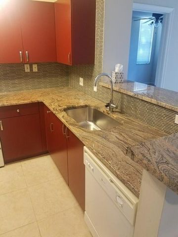 11720 Saint Andrews Place 206, Wellington, FL 33414