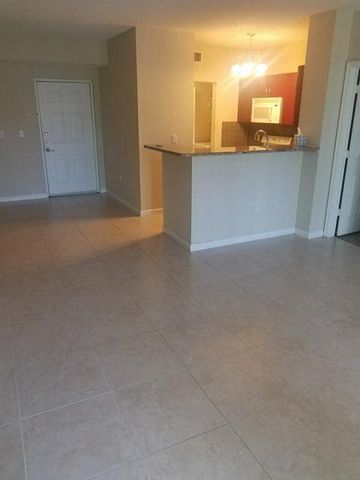 11720 Saint Andrews Place 206, Wellington, FL 33414