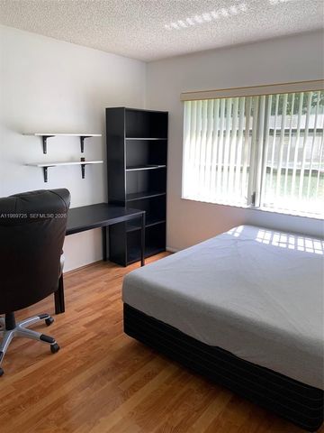 4801 Martinique Pl H1, Coconut Creek, FL 33066