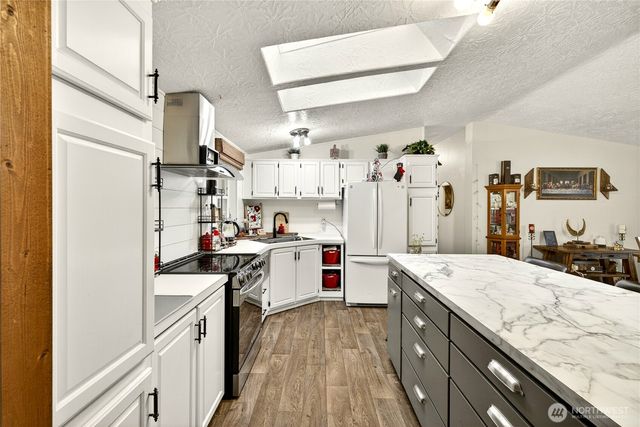 2207 W Parks Lane, Othello, WA 99344