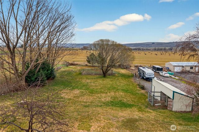 2207 W Parks Lane, Othello, WA 99344