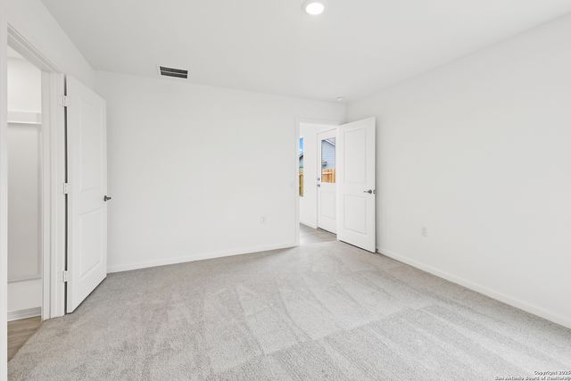 1111 Crenshaw Way, San Antonio, TX 78221