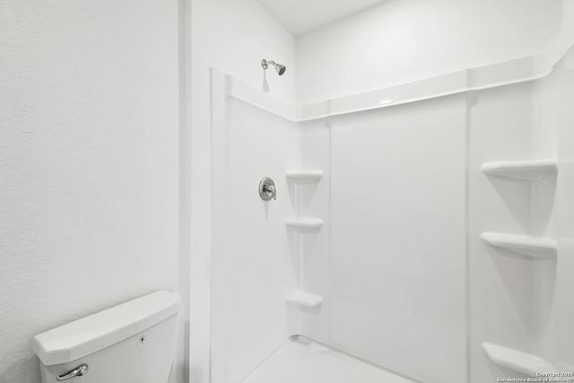 1111 Crenshaw Way, San Antonio, TX 78221