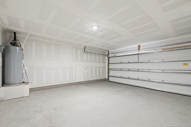 1111 Crenshaw Way, San Antonio, TX 78221