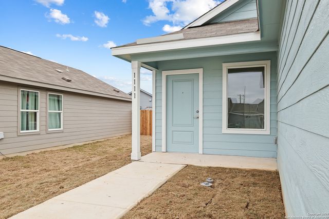 1111 Crenshaw Way, San Antonio, TX 78221