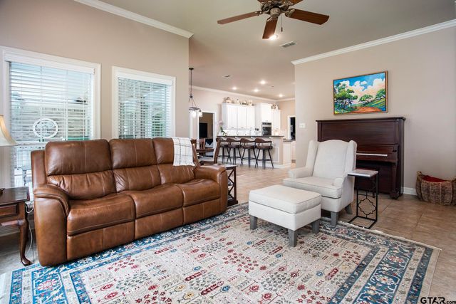 11208 Marsh Wren Cr, Flint, TX 75762