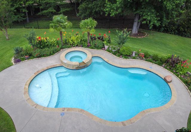 11208 Marsh Wren Cr, Flint, TX 75762