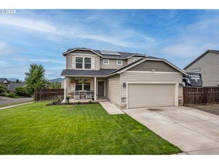 4765 GLACIER MEADOWS Loop, Springfield, OR 97478