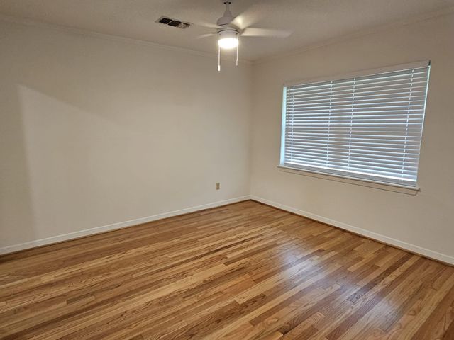 1518 Lawrence Street, Rosenberg, TX 77471