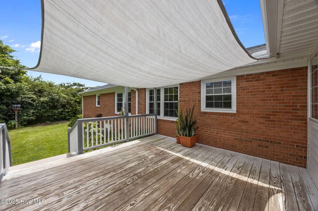 120 Craven Drive, Havelock, NC 28532