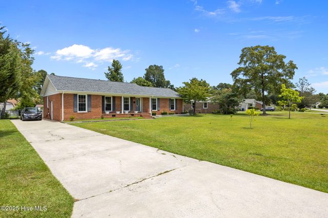 120 Craven Drive, Havelock, NC 28532