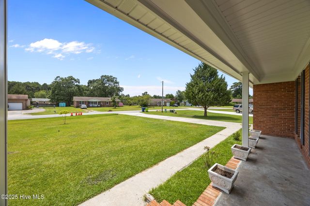 120 Craven Drive, Havelock, NC 28532