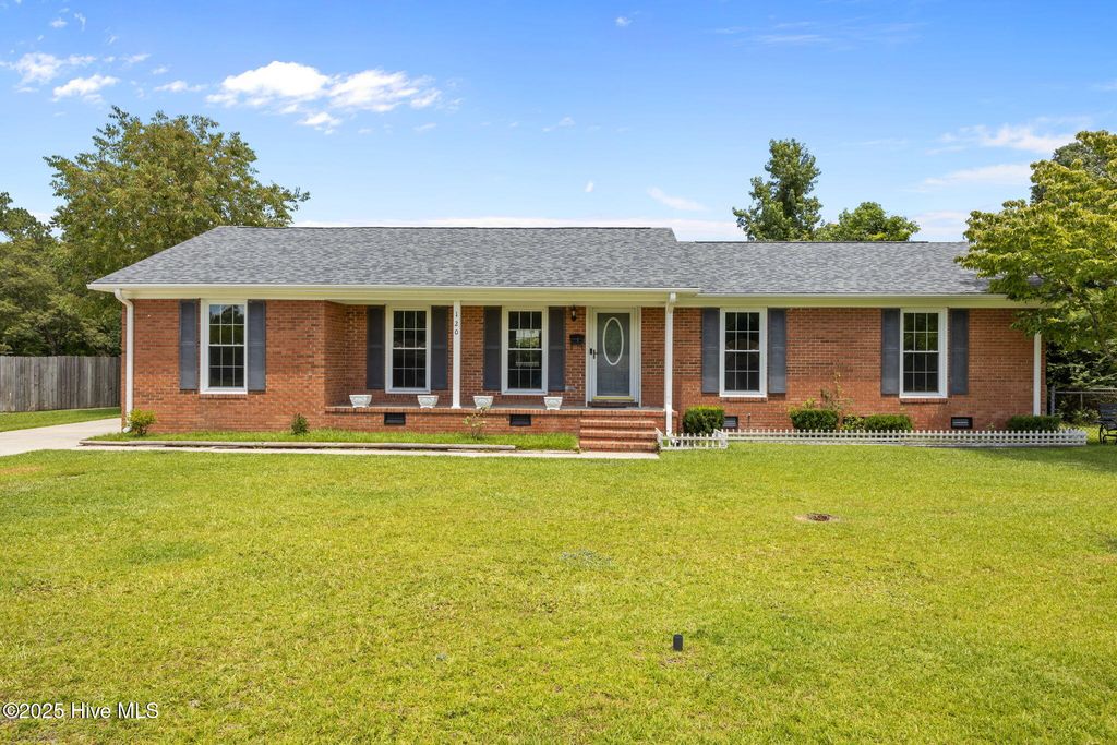 120 Craven Drive, Havelock, NC 28532