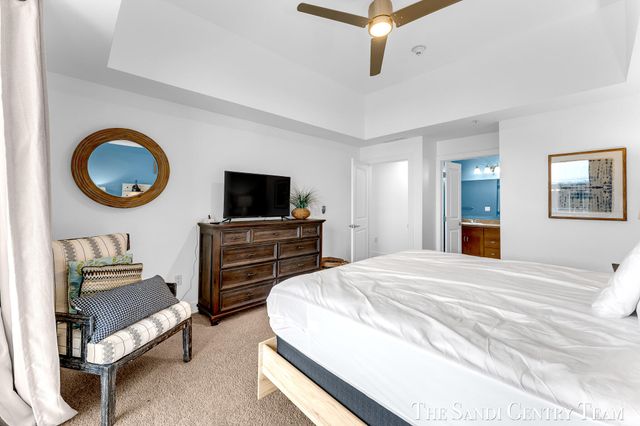 529 Miller Drive 305, Grand Haven City, MI 49417