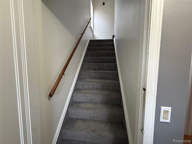 5115 Chatsworth Street, Detroit, MI 48224