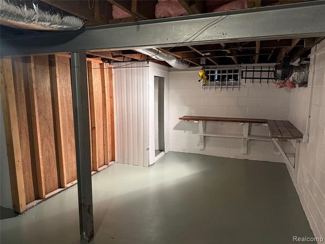 5115 Chatsworth Street, Detroit, MI 48224