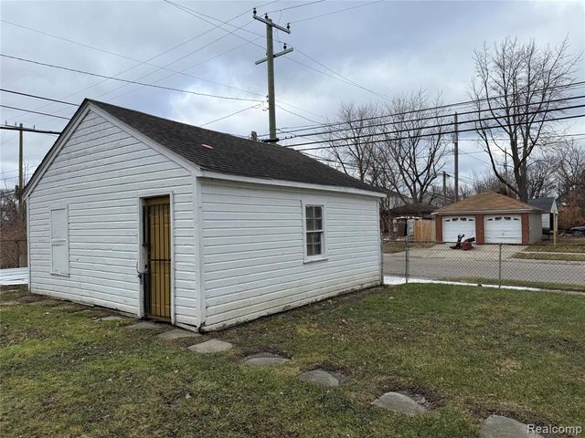 5115 Chatsworth Street, Detroit, MI 48224