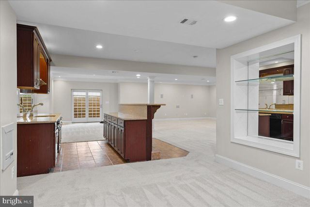 5008 SHORTGRASS LN, Haymarket, VA 20169