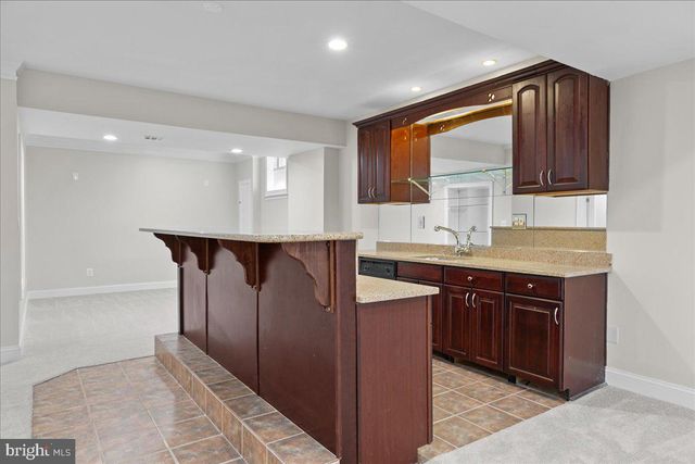 5008 SHORTGRASS LN, Haymarket, VA 20169