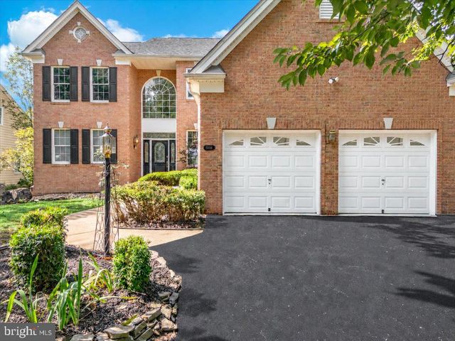 5008 SHORTGRASS LN, Haymarket, VA 20169