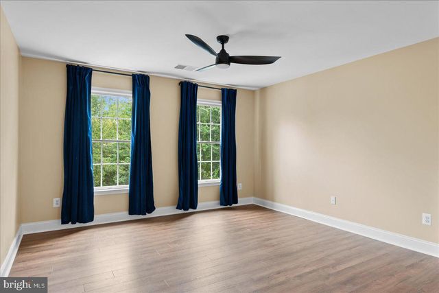 5008 SHORTGRASS LN, Haymarket, VA 20169