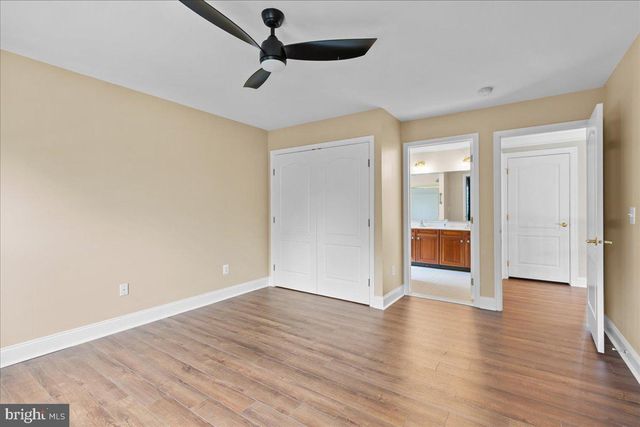 5008 SHORTGRASS LN, Haymarket, VA 20169