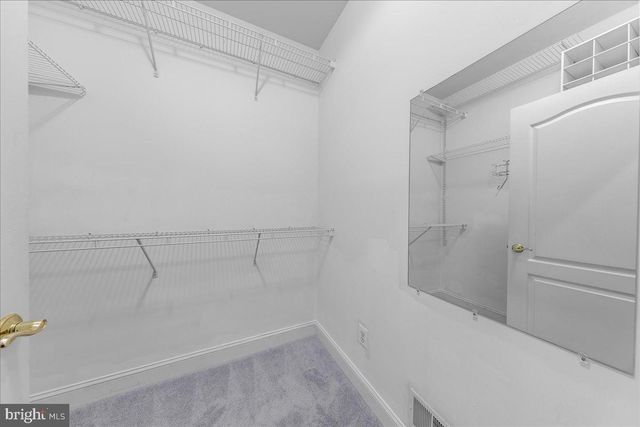 5008 SHORTGRASS LN, Haymarket, VA 20169