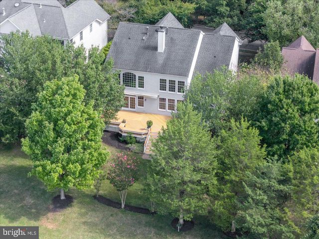 5008 SHORTGRASS LN, Haymarket, VA 20169