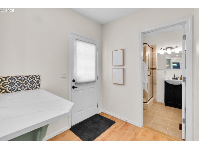 6028 Se Gladstone St, Portland, OR 97206