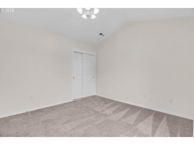6028 Se Gladstone St, Portland, OR 97206