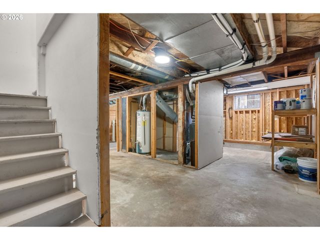 6028 Se Gladstone St, Portland, OR 97206