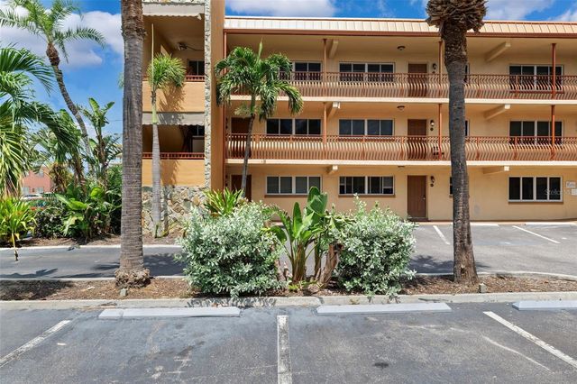 10265 GULF BOULEVARD A301, St Petersburg, FL 33706