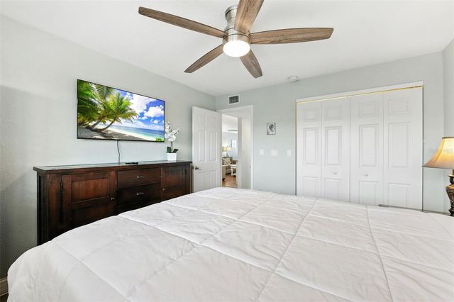 10265 GULF BOULEVARD A301, St Petersburg, FL 33706