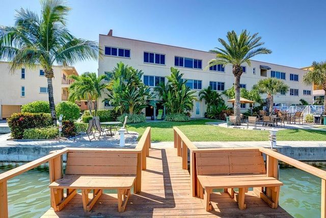 10265 GULF BOULEVARD A301, St Petersburg, FL 33706